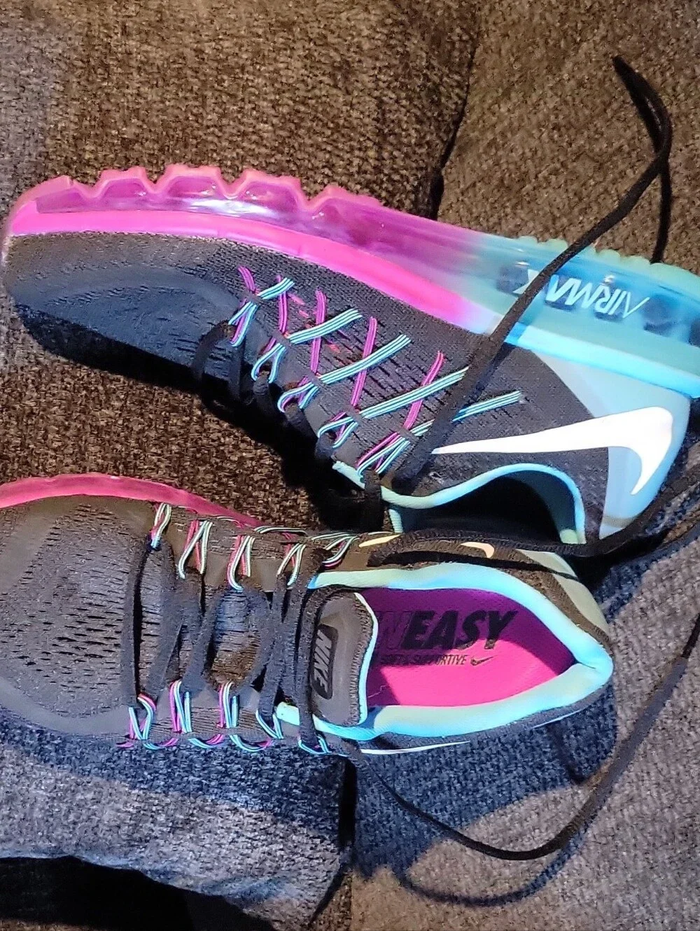 Nike Women's Air Max 2015 Sneakers Shoe Size 9 - Picture 9 of 10